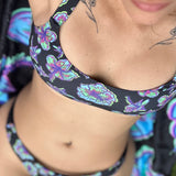 Tampa Top (Hibiscus)